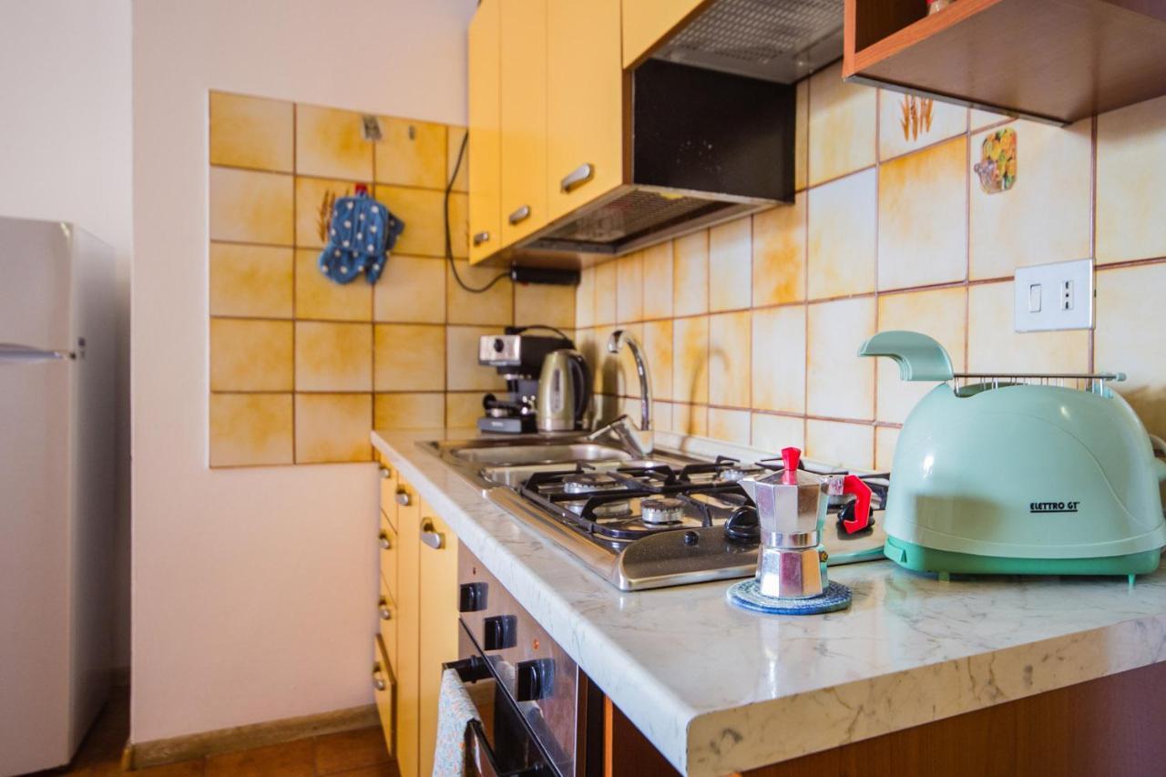 Casa Goletta Soggiorno Per 4 A 2 Minuti Dalla Spiaggia Iunq0334 กาลาโกโนเน ภายนอก รูปภาพ